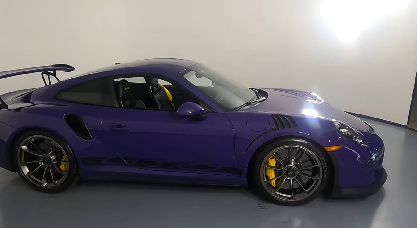 2016 Porsche 911 GT3 RS photo 3 of 28