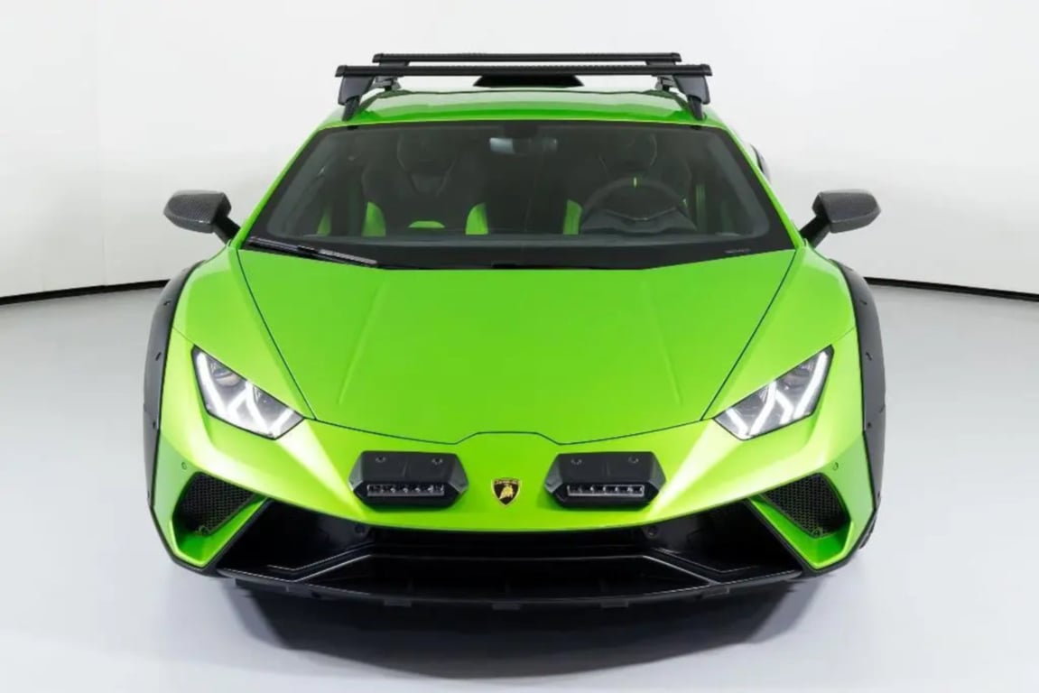 2024 Lamborghini Huracan Sterrato photo 8 of 22