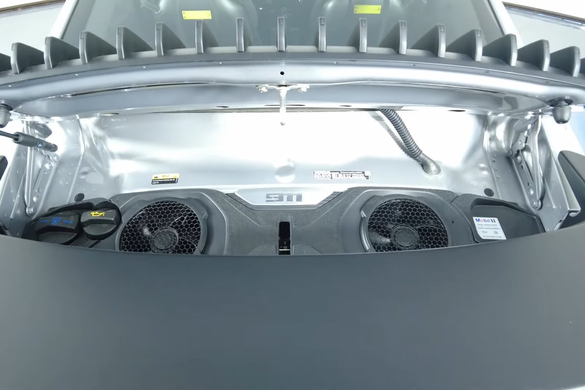 2023 Porsche 911 Dakar photo 20 of 20