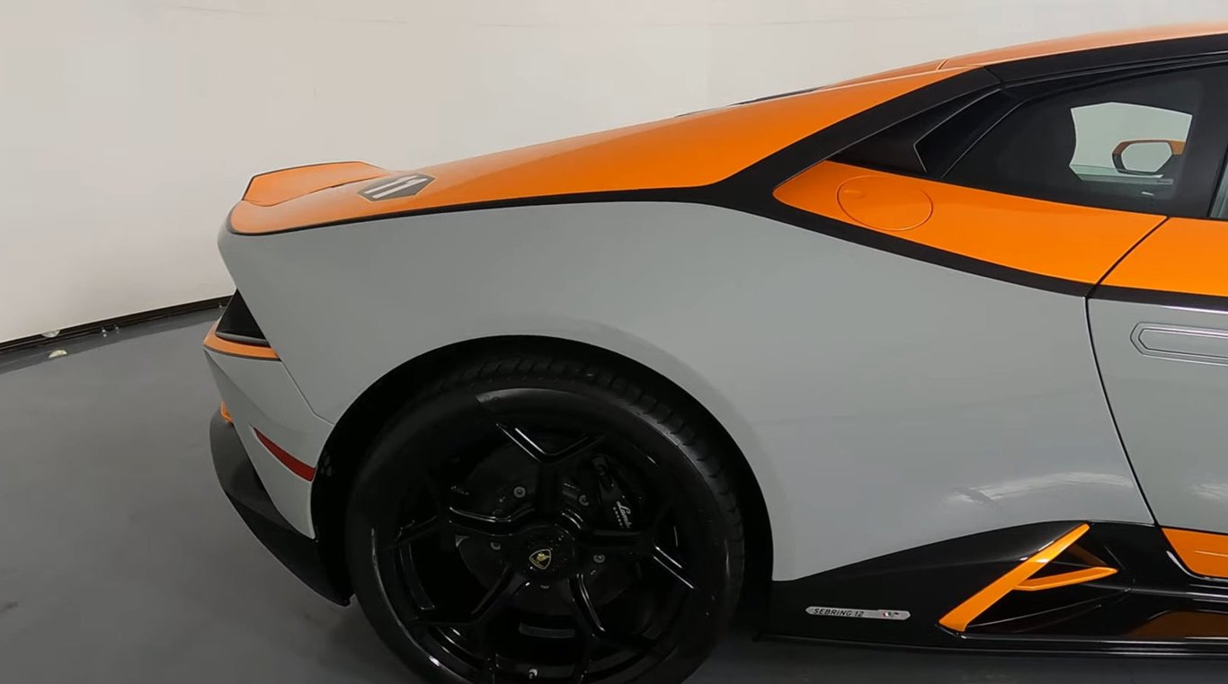 2020 Lamborghini Huracan EVO GT Celebtration photo 9 of 23