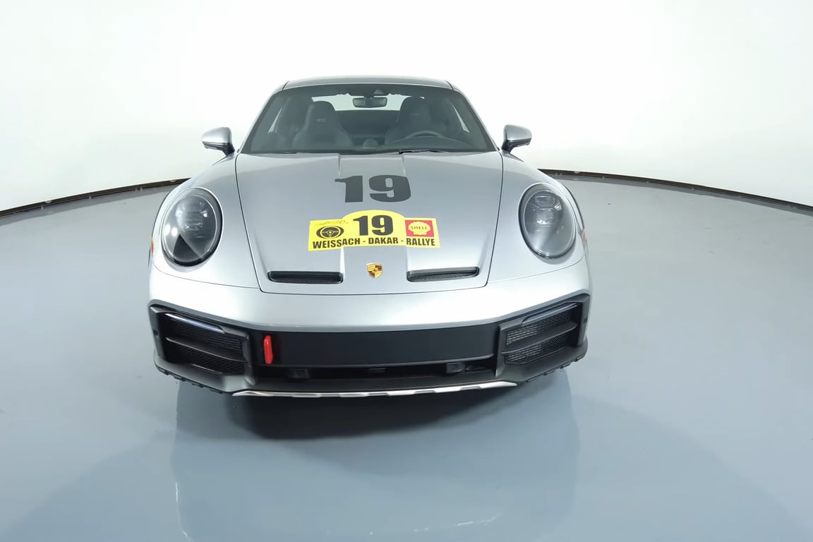 2023 Porsche 911 Dakar photo 2 of 20