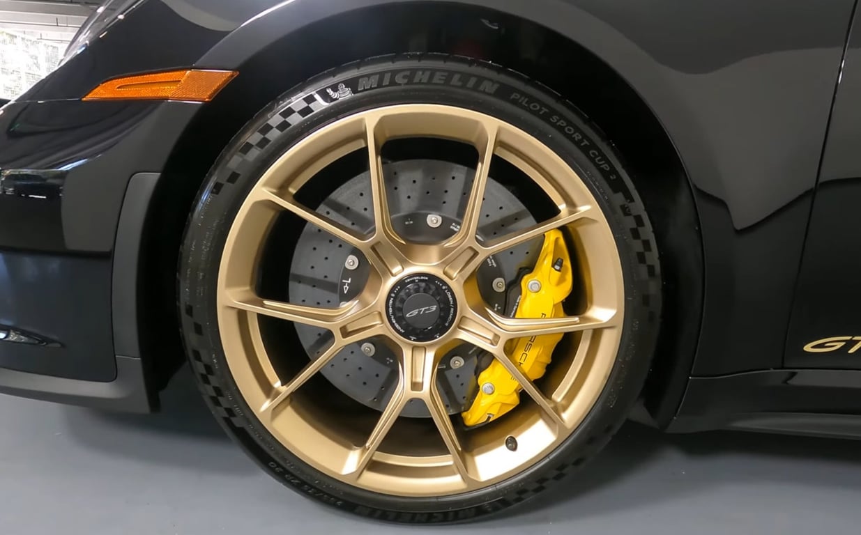 2022 Porsche 911 GT3 photo 4 of 19