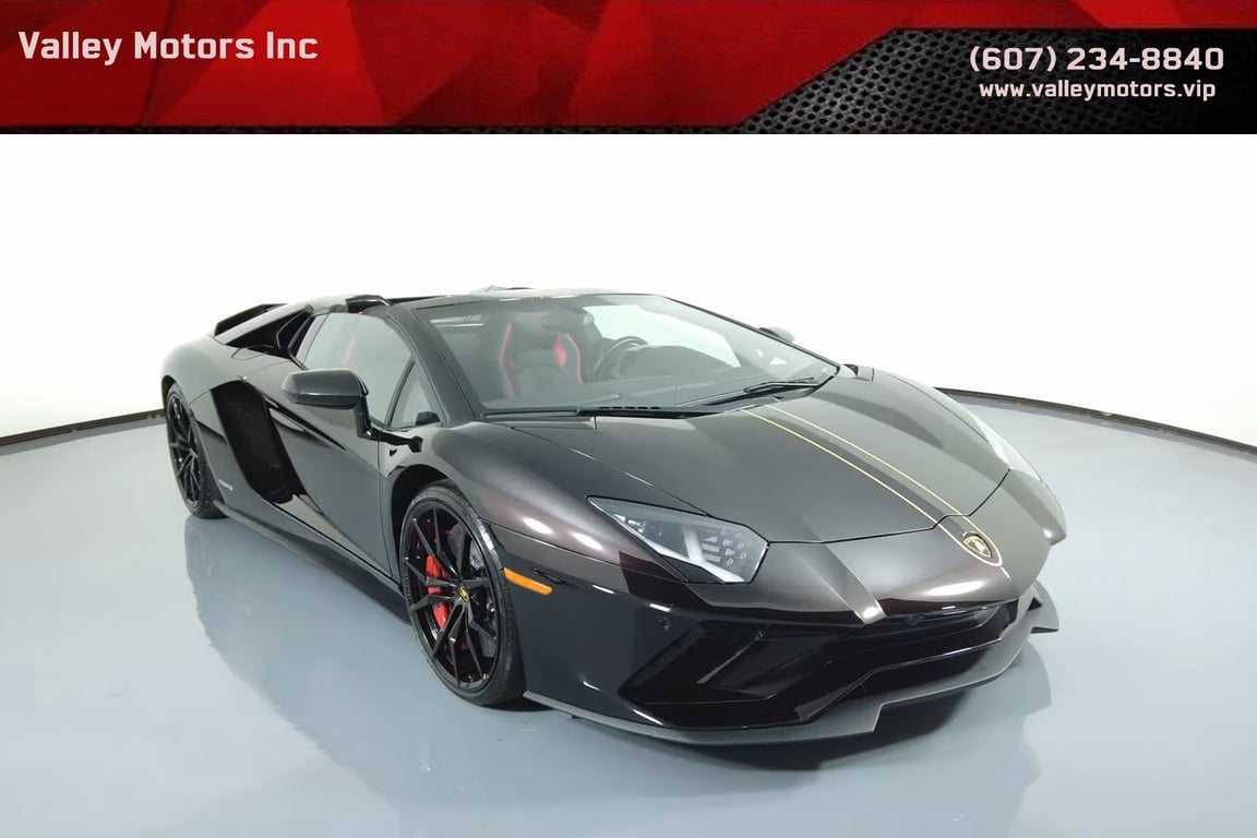 2018 Lamborghini Aventador S Roadster, photo 1 of 16