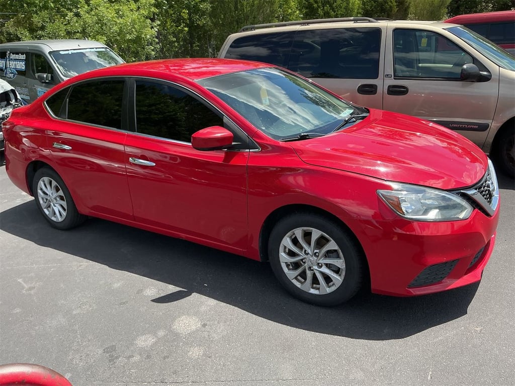 2018 NISSAN Sentra SV photo 4 of 8