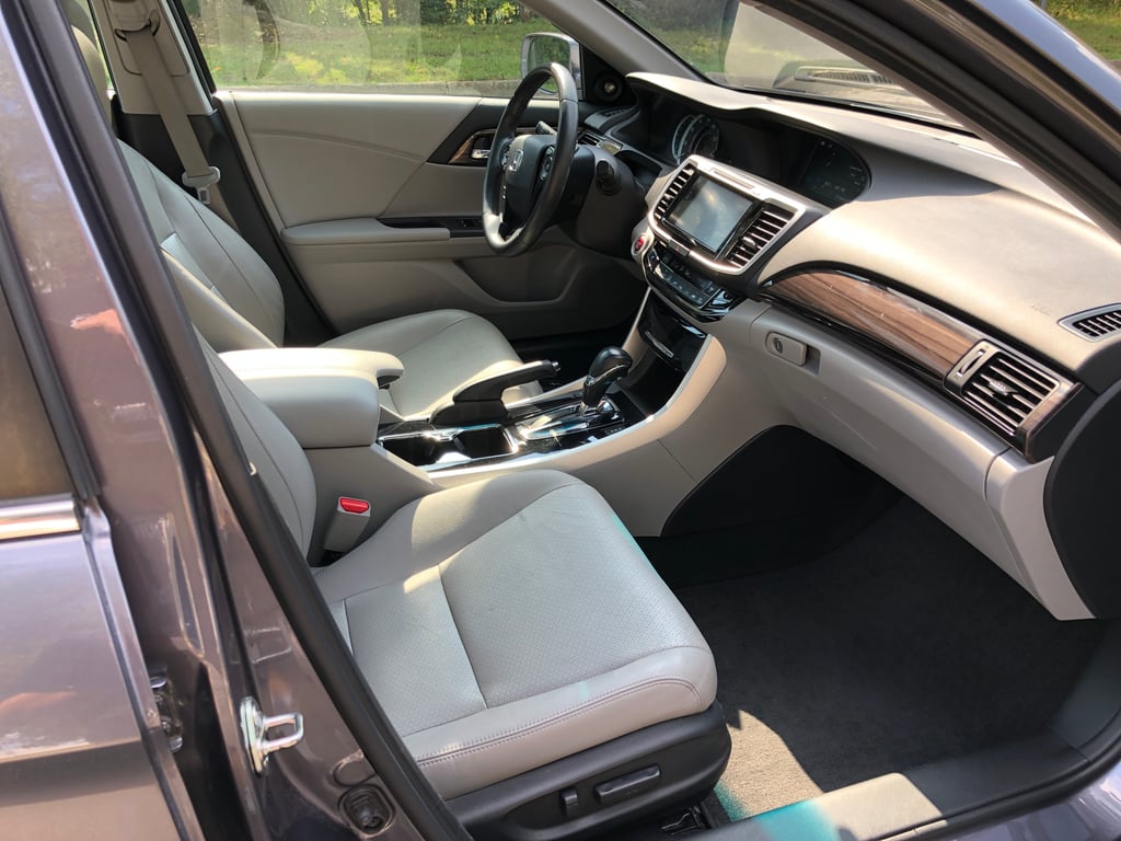 2016 HONDA Accord EX-L photo 5 of 21