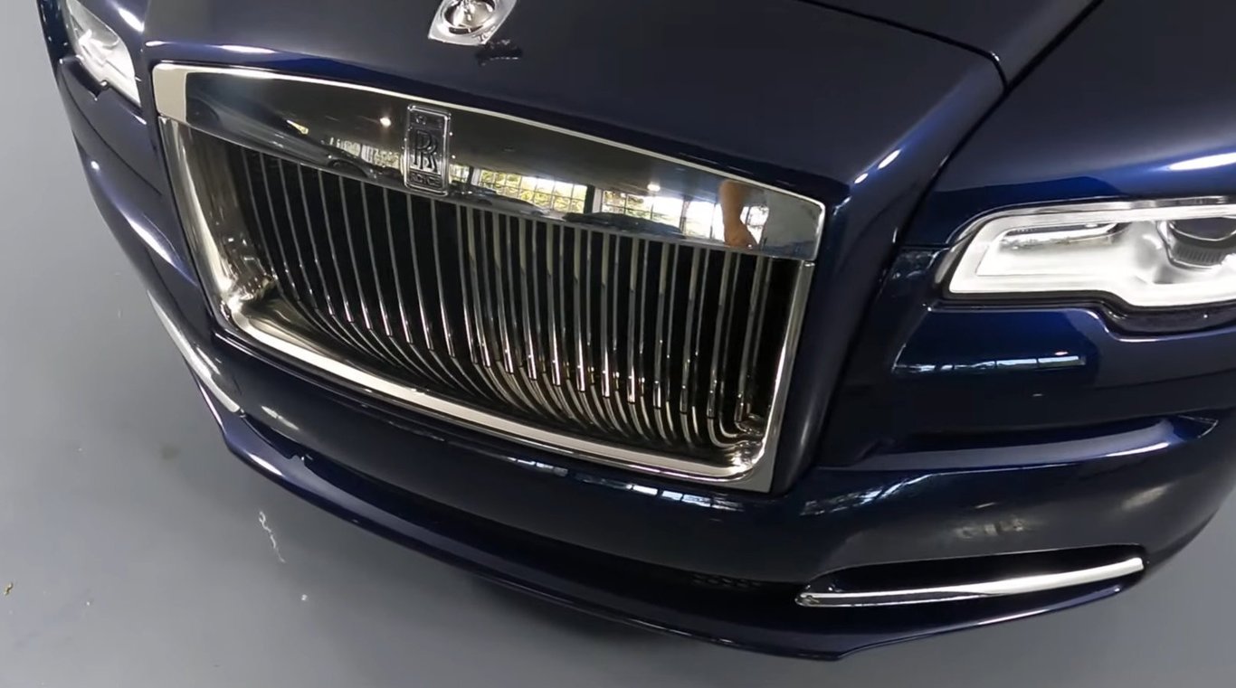 2019 Rolls-Royce Dawn photo 8 of 31