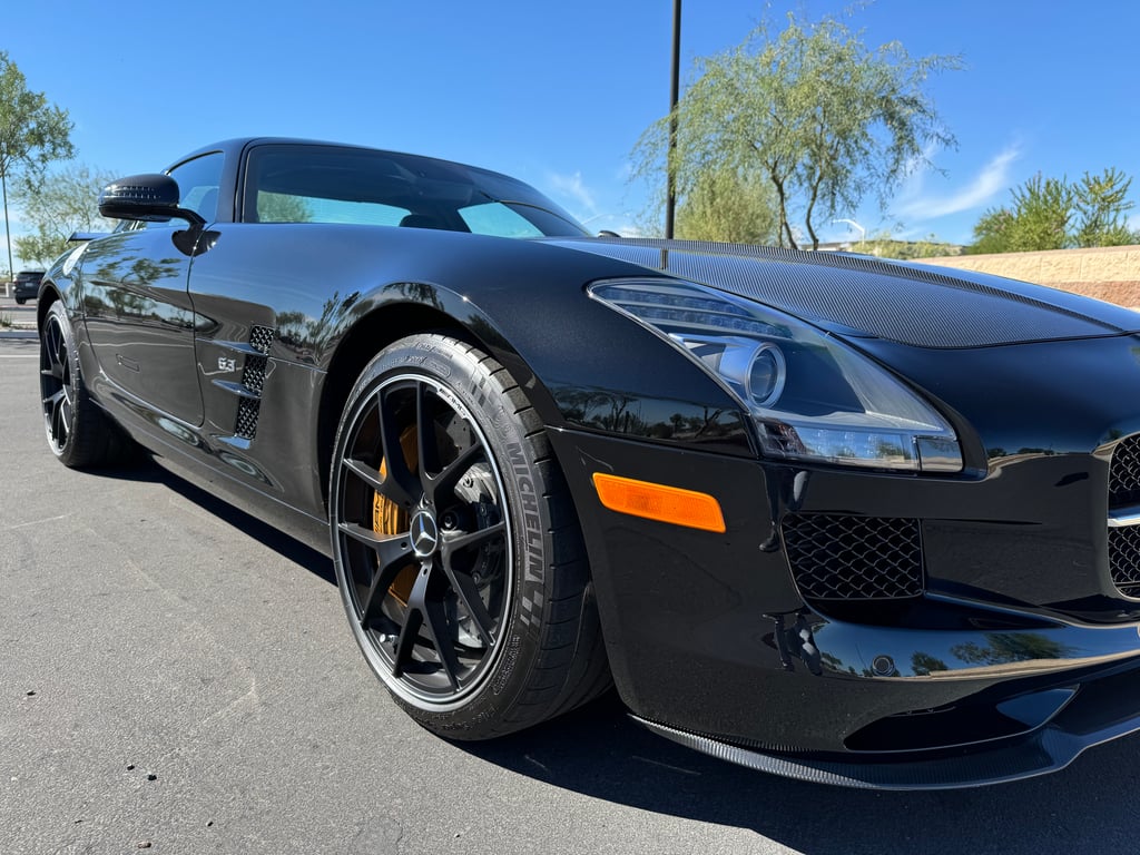 2015 Mercedes-Benz SLS-Class SLS AMG GT Final Edition photo 24 of 49