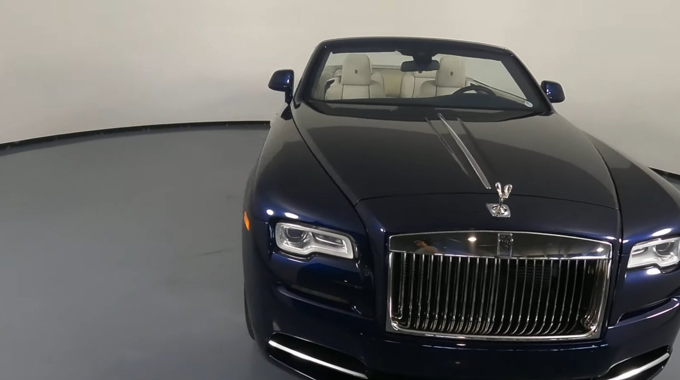 2019 Rolls-Royce Dawn photo 7 of 31