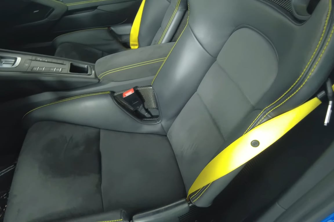 2019 Porsche 911 GT2 RS photo 17 of 29