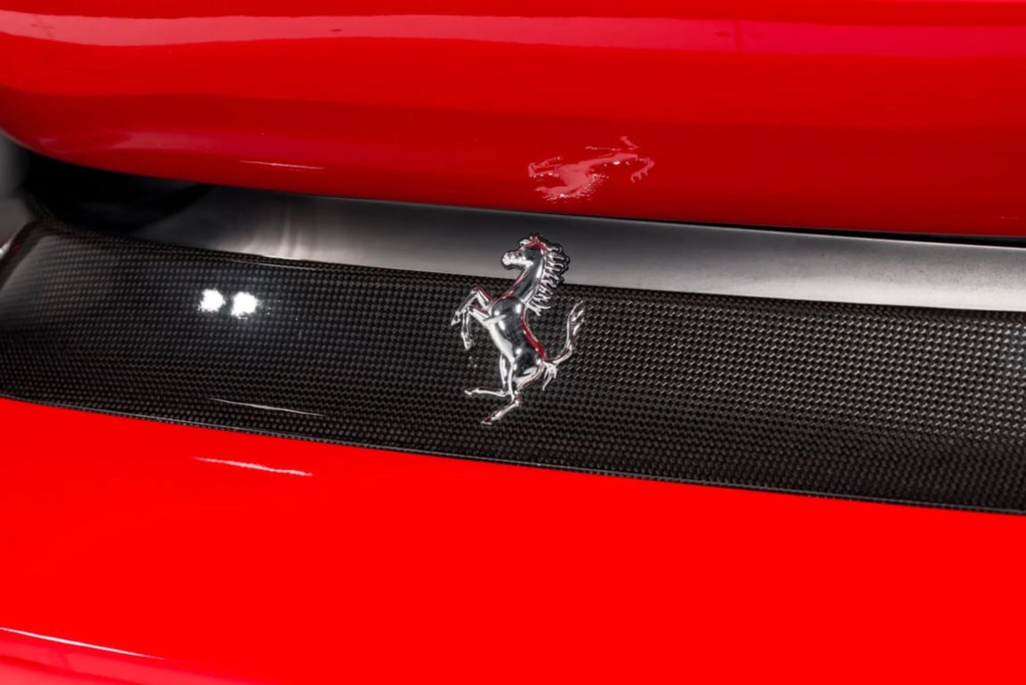 2020 Ferrari 488 Pista photo 43 of 51