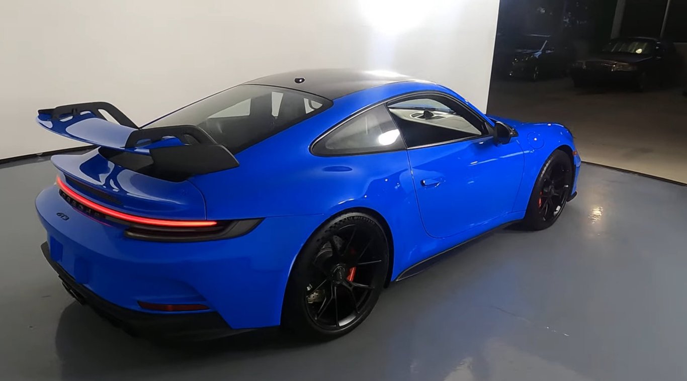2022 Porsche 911 GT3 photo 3 of 26