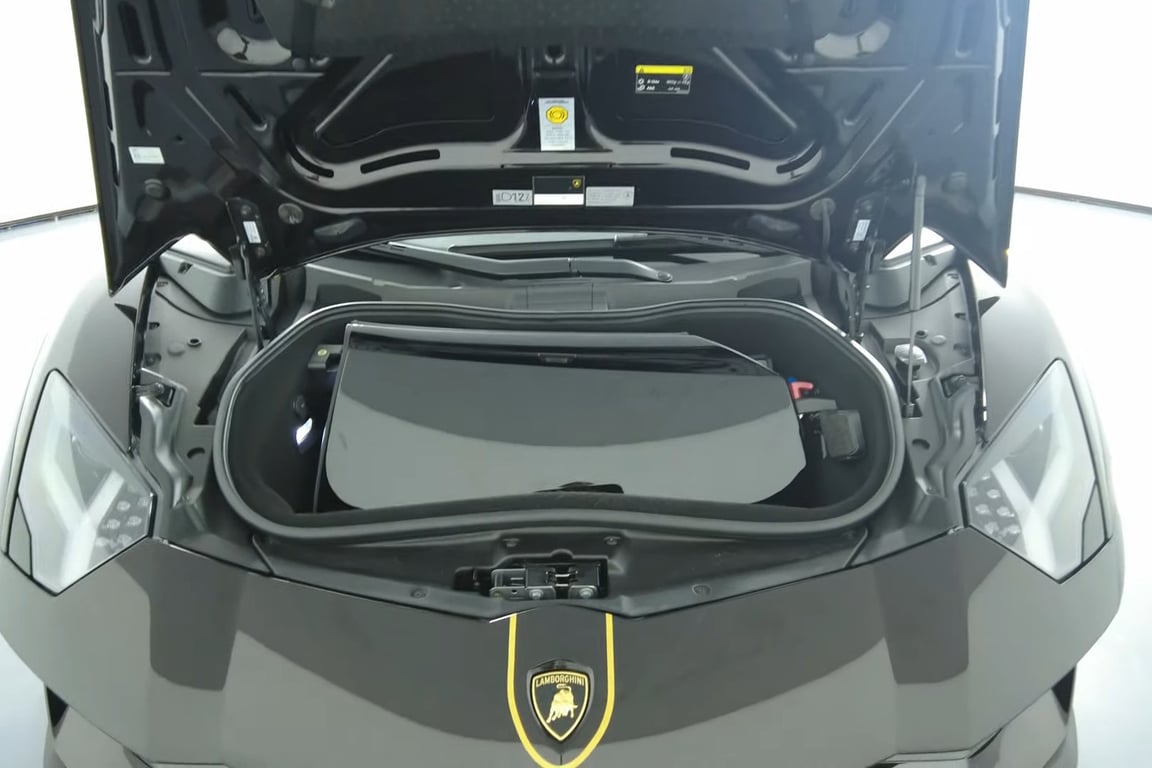 2018 Lamborghini Aventador S Roadster photo 14 of 15