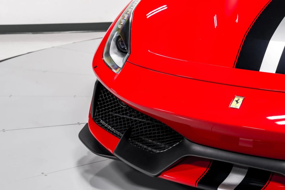 2020 Ferrari 488 Pista photo 3 of 51