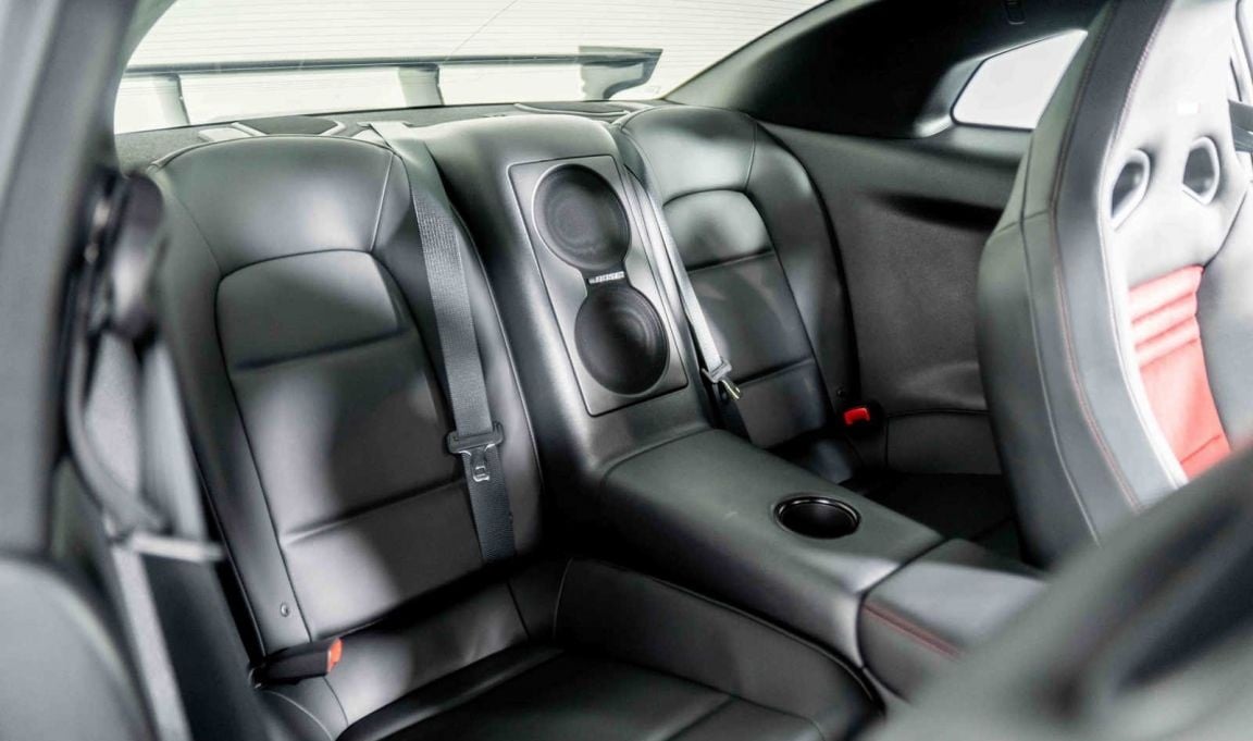 2023 Nissan GT-R Nismo photo 5 of 6