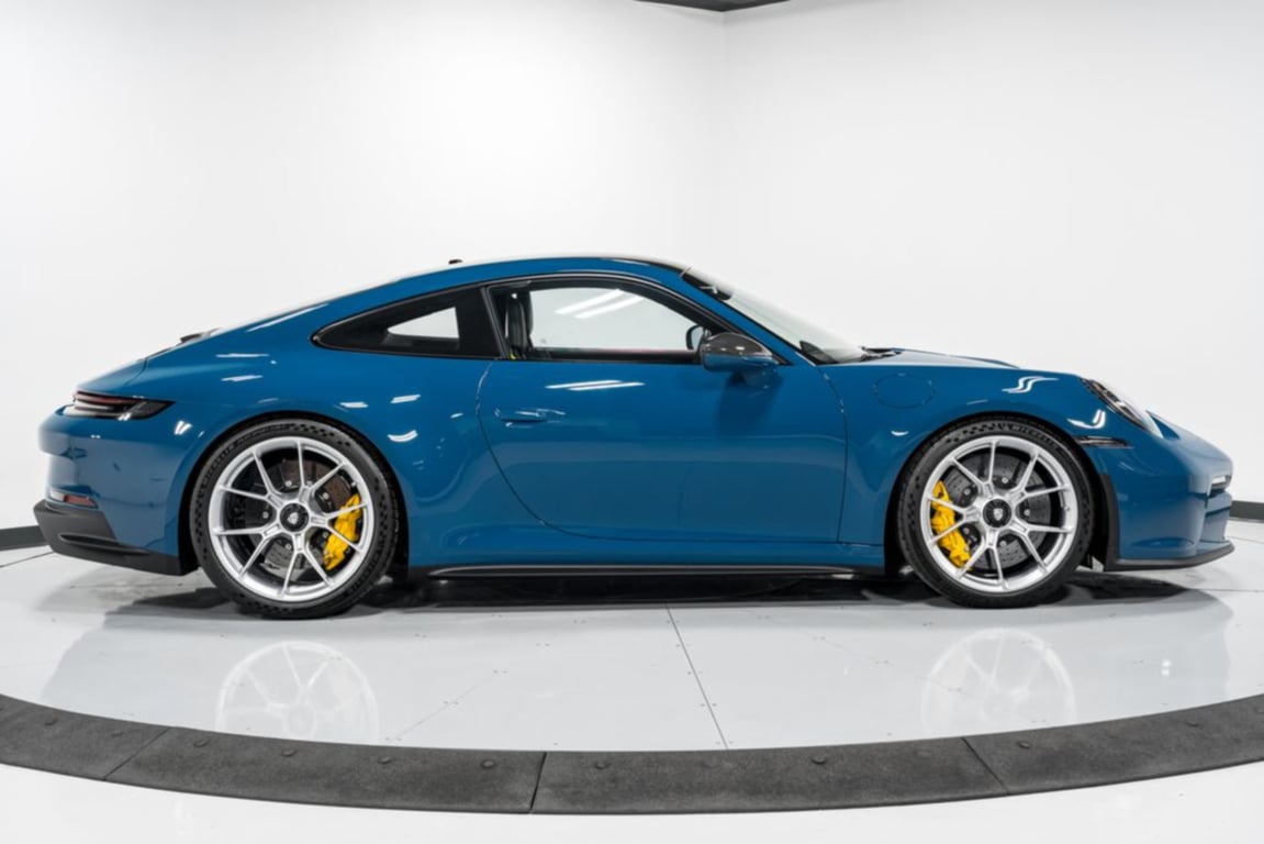 2022 Porsche 911 GT3 / GT3 Touring photo 9 of 50