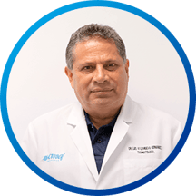 Dr. Luis Villanueva, Traumatología y Ortopedia