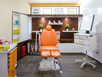 Professional Foot Care in Puerto Vallarta by Paty Villanueva only at Hospital CMQ in Puerto Vallarta and Riviera Nayarit