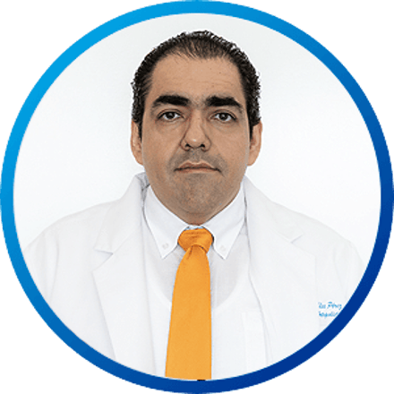Dr Pablo Robles, Medical Specialist in Traumatology and Orthopedics