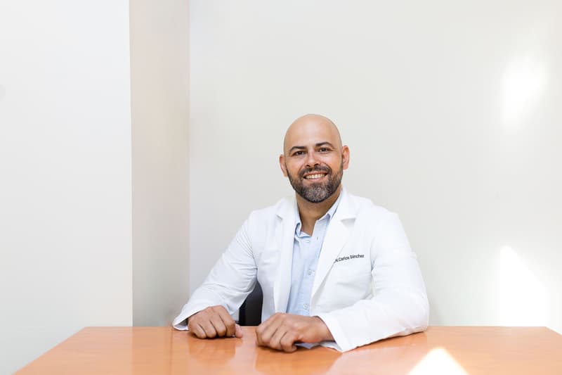 LN. Carlos Sánchez, nutriólogo encargado del departamento de Nutrición para el paciente hospitalizado dentro de Hospital CMQ