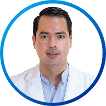 Dr Fernando Dávila, Urologist
