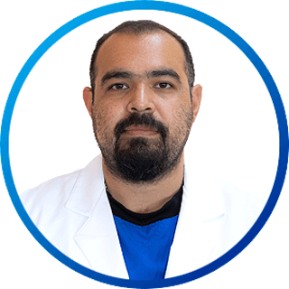 Dr Ricardo González