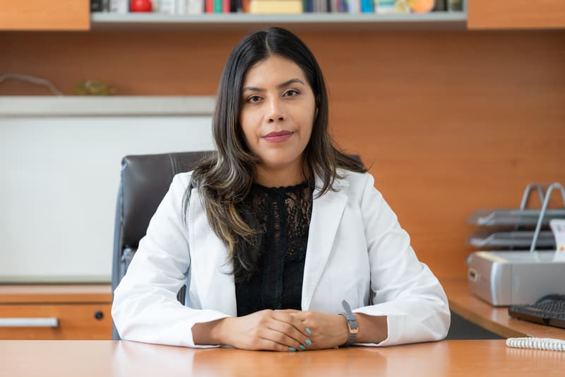 Dra. Lorena Ursulo, Hospital CMQ Riviera Nayarit