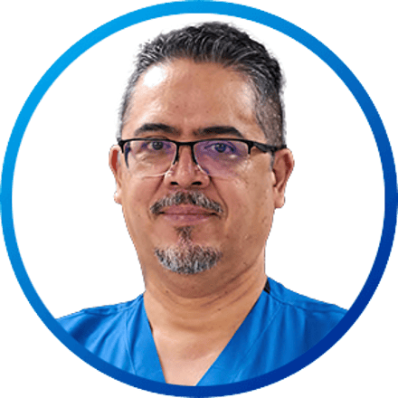 Dr. Alejandro Valadéz, Cardiología