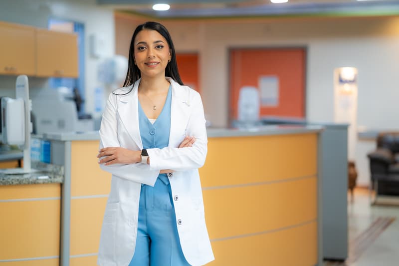 Dra. Yaritza Medina, Especialista en Oncología en Hospital CMQ