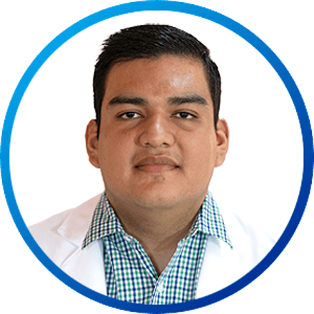 Dr. Omar Alonso Rivera Mora, Traumatología y Ortopedia