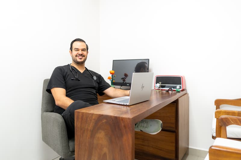 Dr. José Luis Argüelles Reynoso, Cardiología Clínica e Intervencionista en Hospital CMQ