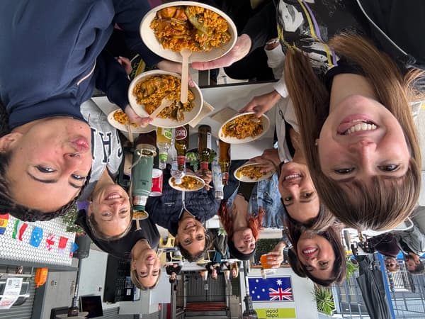 Melbourne Saturday Market: Paellada!
