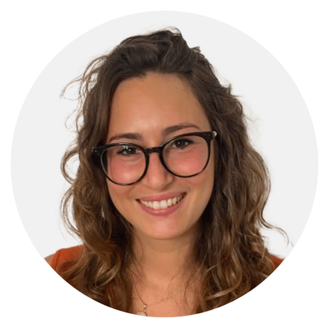 REBECCA SOZZI, Student Advisor Canada