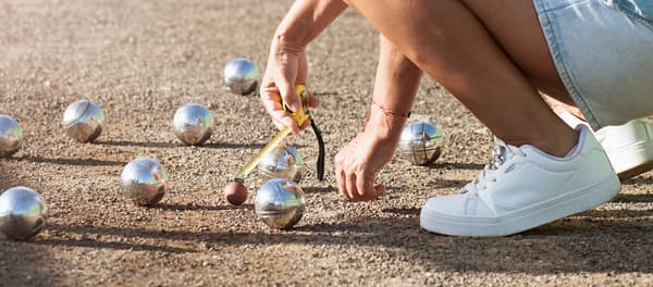Perth – Pétanque, Board Games & Food