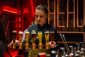 trabaja para ahorrar e irte a Australia