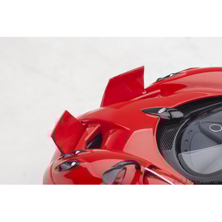 Autoart 1/18 Pagani Huayra Roadster