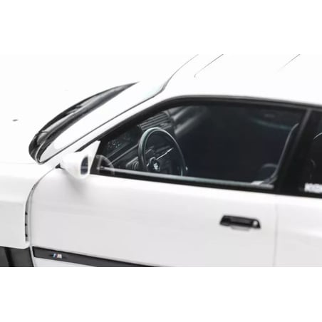 Otto Mobile 1/18 BMW E36 Khyzyl Saleem 2022