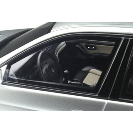 Otto Mobile 1/18 BMW E39 M5 2002