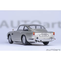Autoart 1/18  Aston Martin DB5 James Bond Sean Connery Goldfinger 1964 with weapons