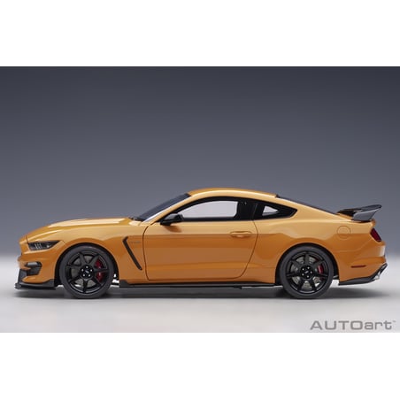 Autoart 1/18 Ford Mustang Shelby GT-350R