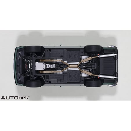 1:18 Aston Martin V8 Vantage 1985