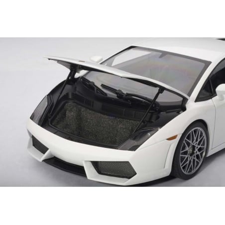 Autoart 1/18 Lamborghini Gallardo LP560-4, Monocerus with optional Cordelia wheels