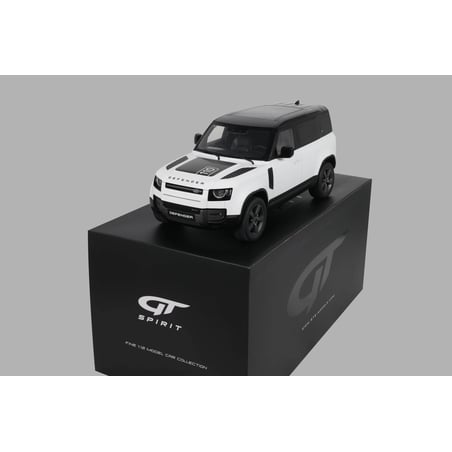 GT Spirit 1/12 Land Rover Defender 110 P400X 2021