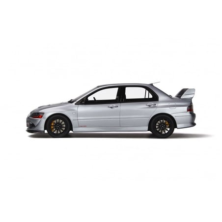 1:18 Mitsubishi Lancer EVO VIII MR FQ-400 2007 (Otto Mobile)
