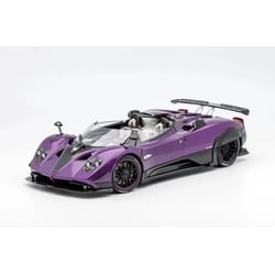 LCD Models 1/18 Pagani...