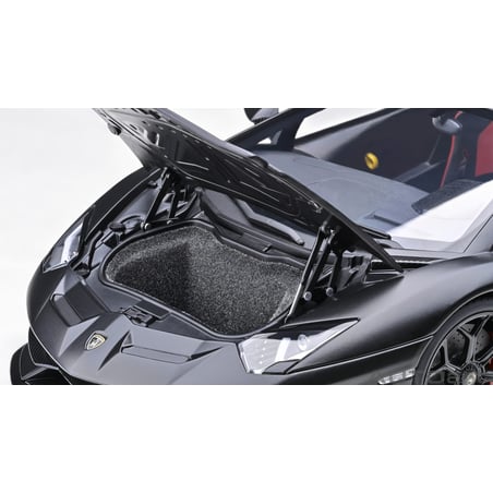 Autoart 1/18 Lamborghini Aventador SVJ 201
