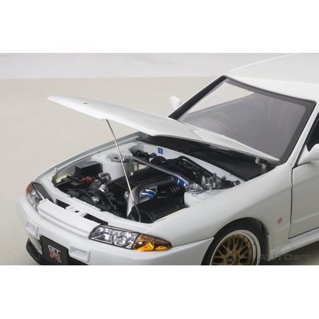 Autoart 1/18 Nissan Skyline GT-R (R32) V-SPEC II Tuned Version