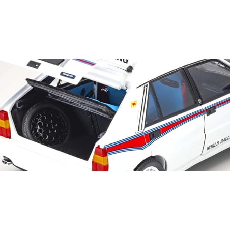 Kyosho 1/18 Lancia Delta HF Integrale "Integrale 6" Martini 1992