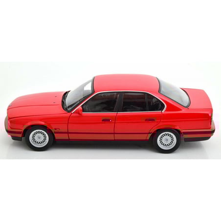 Minichamps 1/18 BMW 5 Series 535i (E34) 1988