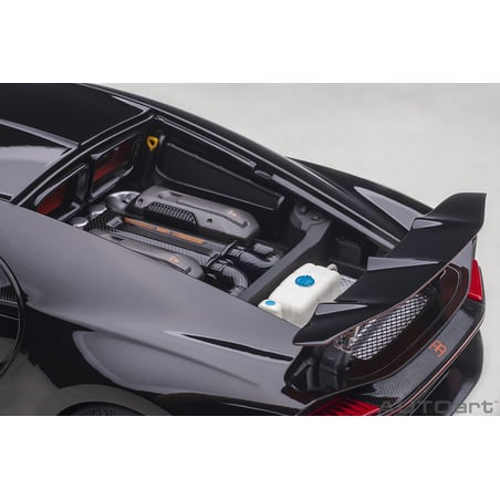 Autoart 1/18 Bugatti Chiron Sport