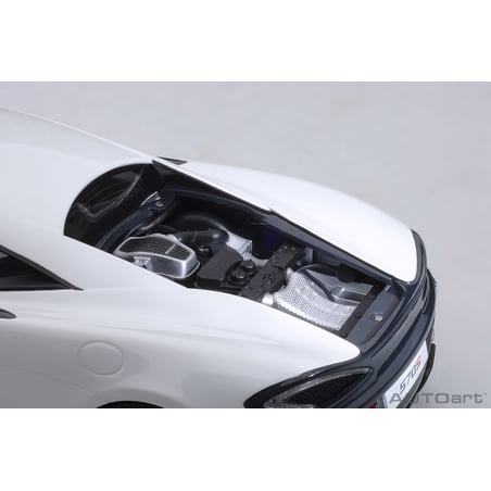 AutoArt 1/18 McLaren 570S
